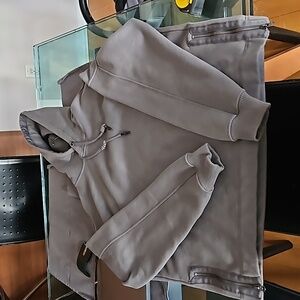 Abercrombie and Fitch Nicole Benefield Men's large grey zip side hoodie